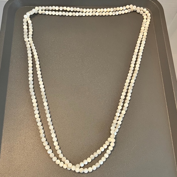 Moonstone shimmery white/cream small beaded necklace around 33" in length - Picture 1 of 4